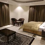 Marsa Al Hamra Hotel Apartments
