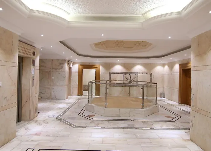 Marsa Al Hamra Hotel Apartments